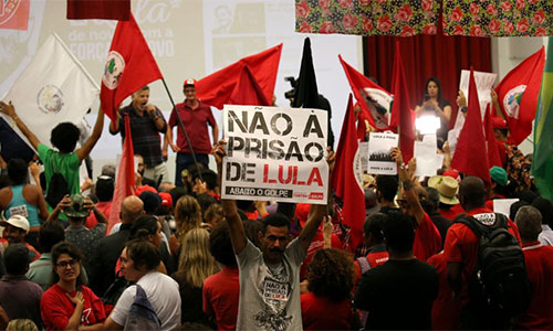 Masiva muestra de apoyo a Lula en Sao Paulo Brasil vive día de indignación nacional